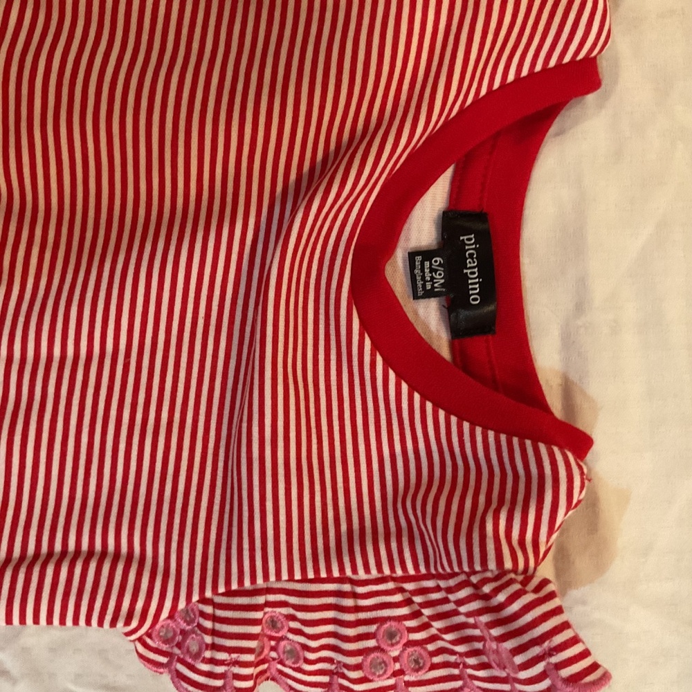 CLOTHING $5 - Picture 5 of 9